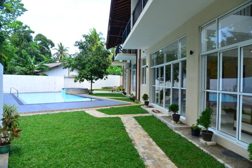 Siri Tropical Retreat Villa Hikkaduwa Exterior photo